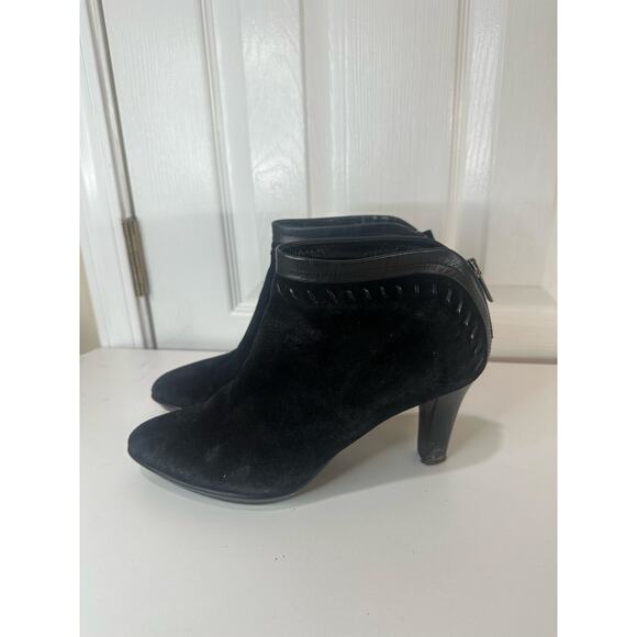 Aquatalia by Marvin K Black Suede Leather Whipstitch High Heel Booties Sz 10 - Picture 4 of 8